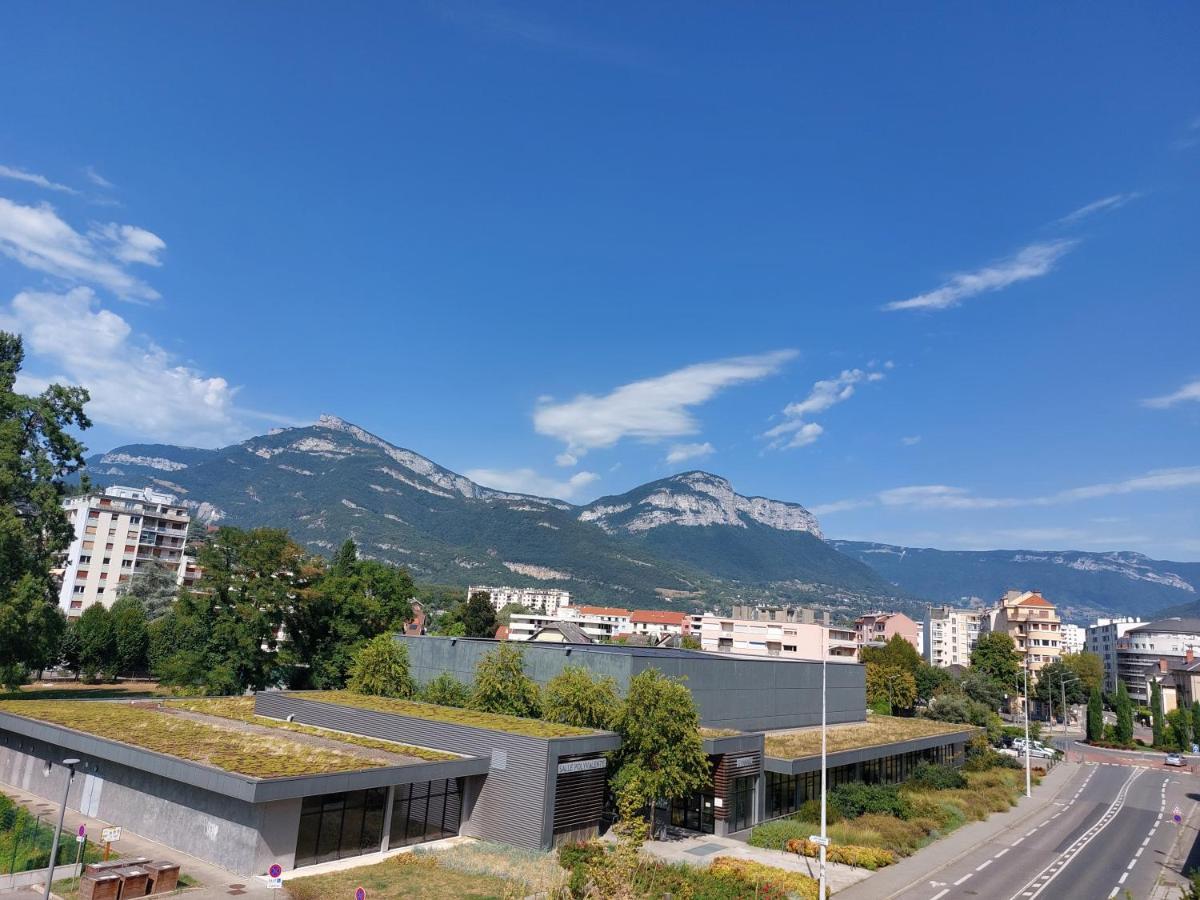 Studio Apartment Chambery Exterior photo