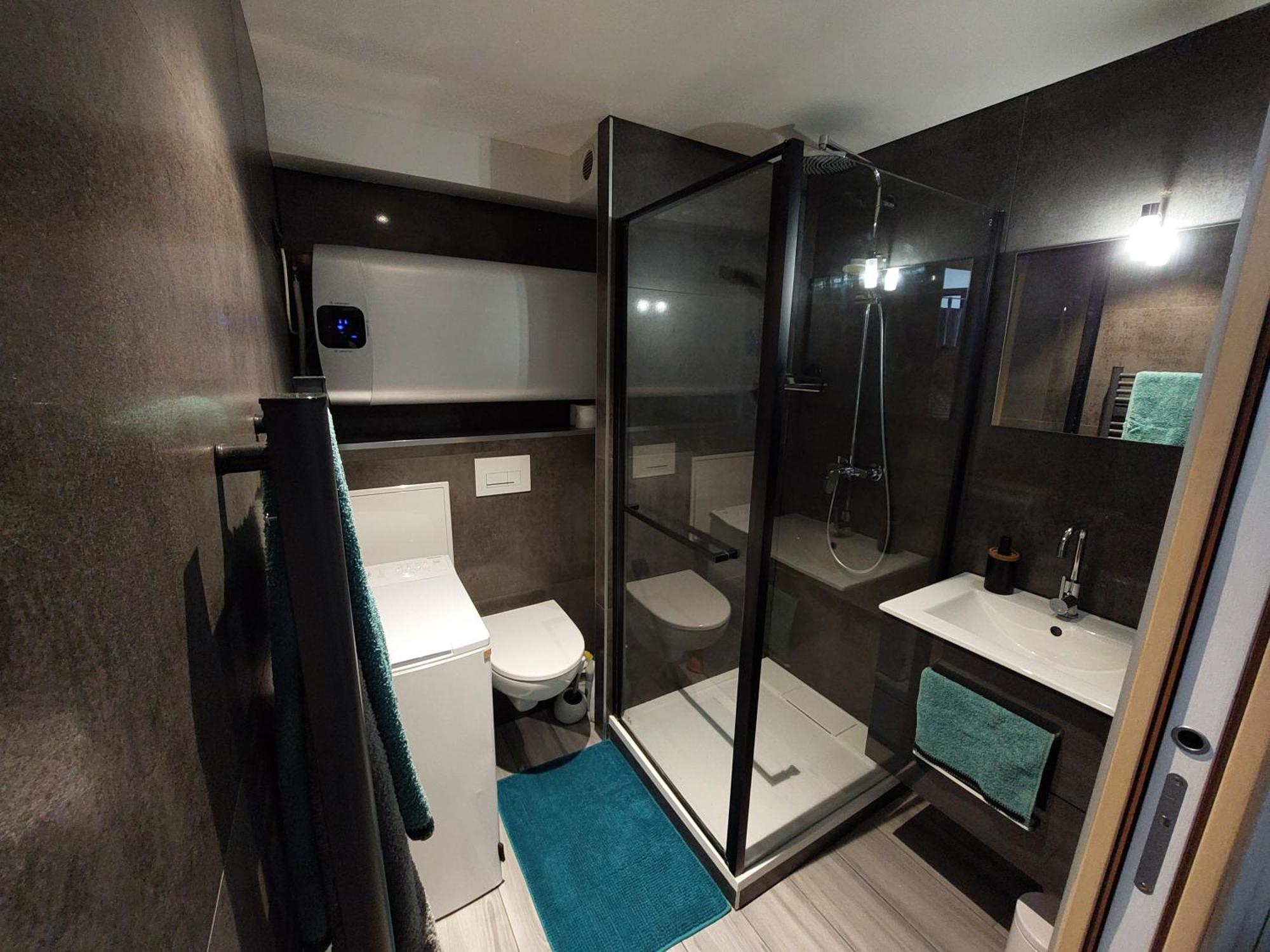 Studio Apartment Chambery Exterior photo